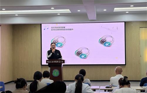 1104034823a17d28b44253c555269579_看图王.jpg