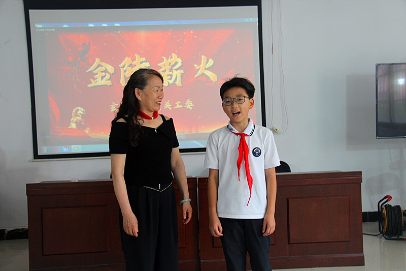 1782368420555964.jpg 玄武湖街道关工委举办红色主题老少同台演讲选拔赛(1).jpg
