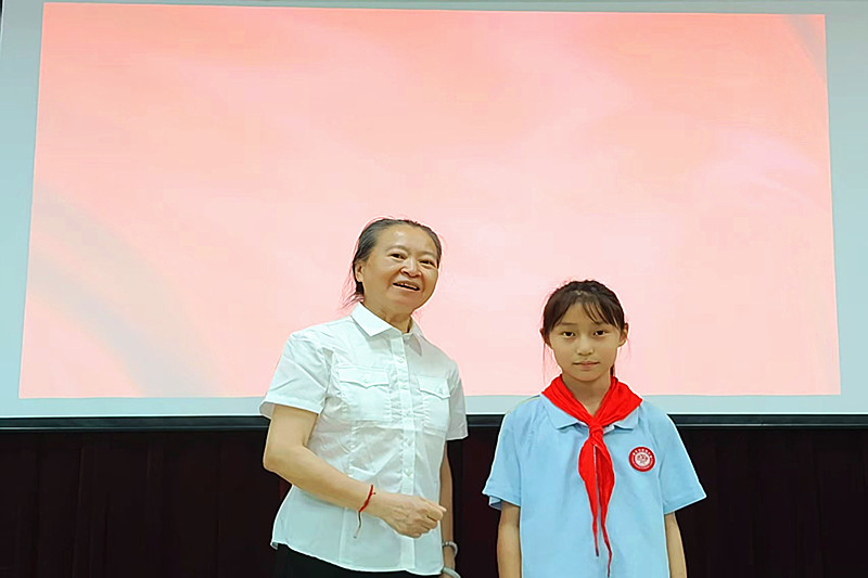 1782368444842929.jpg 玄武湖街道关工委举办红色主题老少同台演讲选拔赛(4).jpg