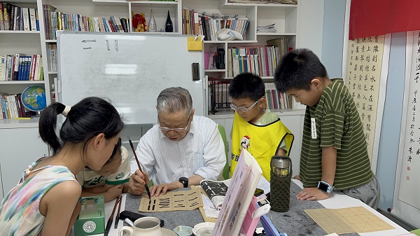 书法班3.JPG