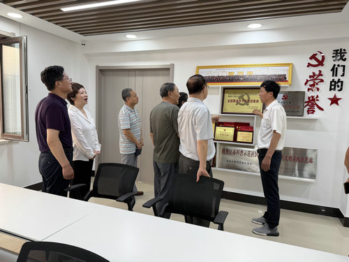 省关工委调研督导工作2_副本.jpg