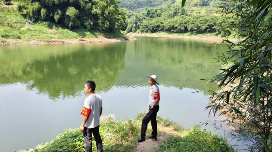 1784602280768741.png 图片1.png