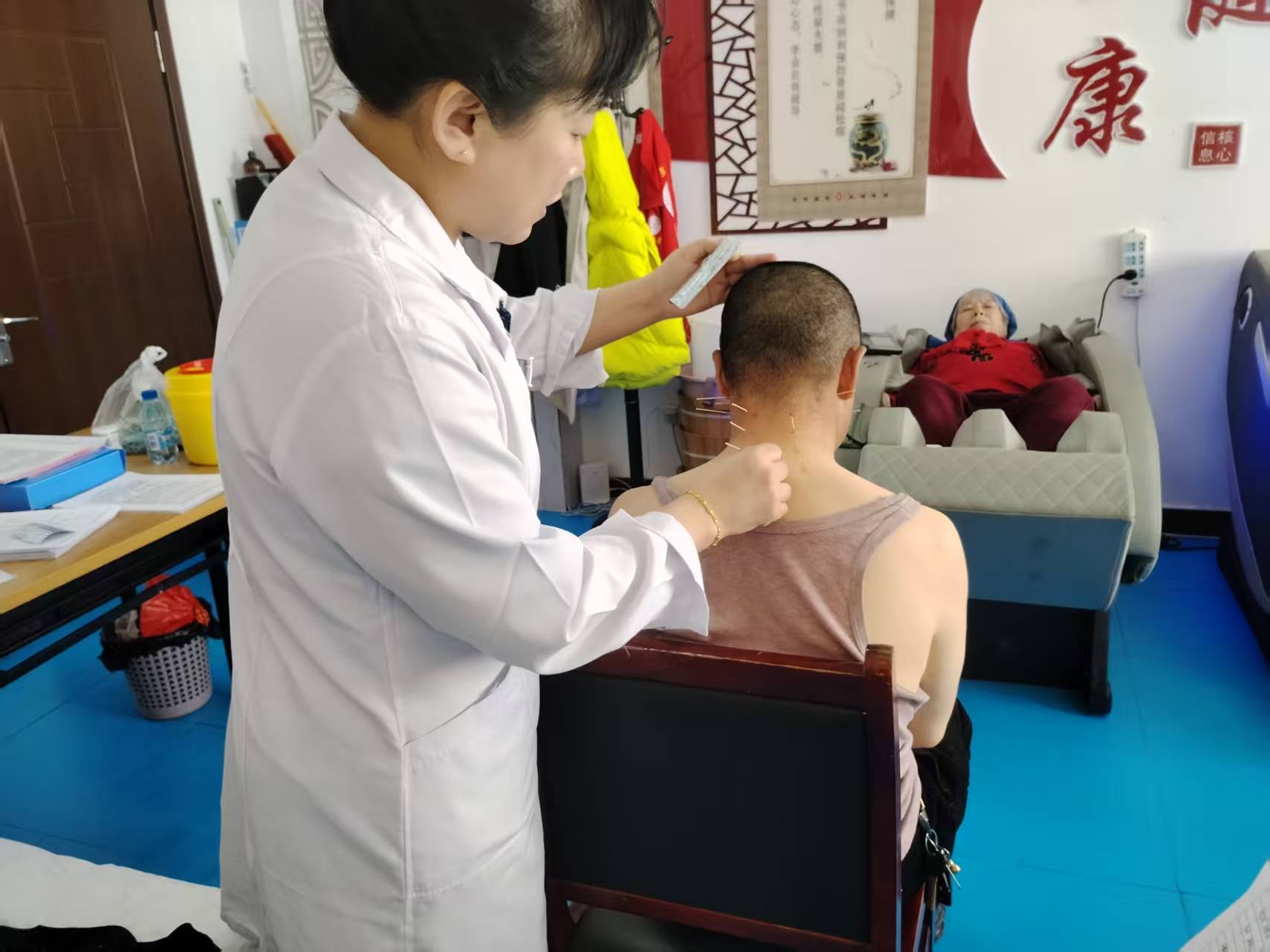 1784709154197849.jpg 健康周四活动.jpg