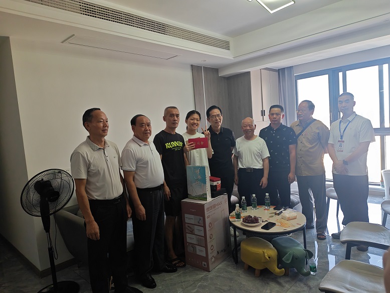 市关工委1.jpg