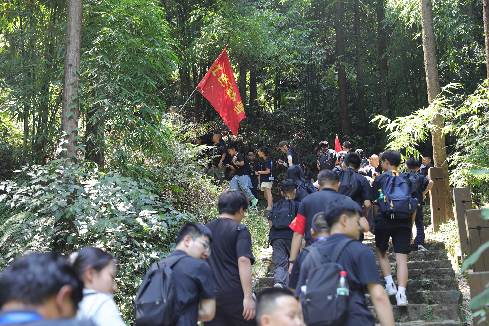 1785230141826077.jpg 重走长征路-1.jpg