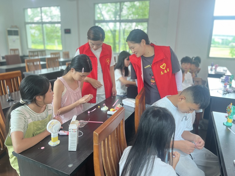 1785381427939291.jpg 共青志愿活动2.jpg