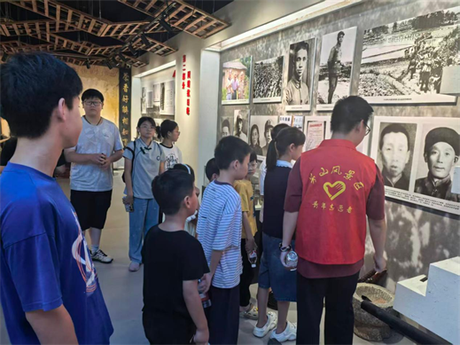 1785743216376937.png 江苏句容茅山风景区关工委开展红色研学图片1.png