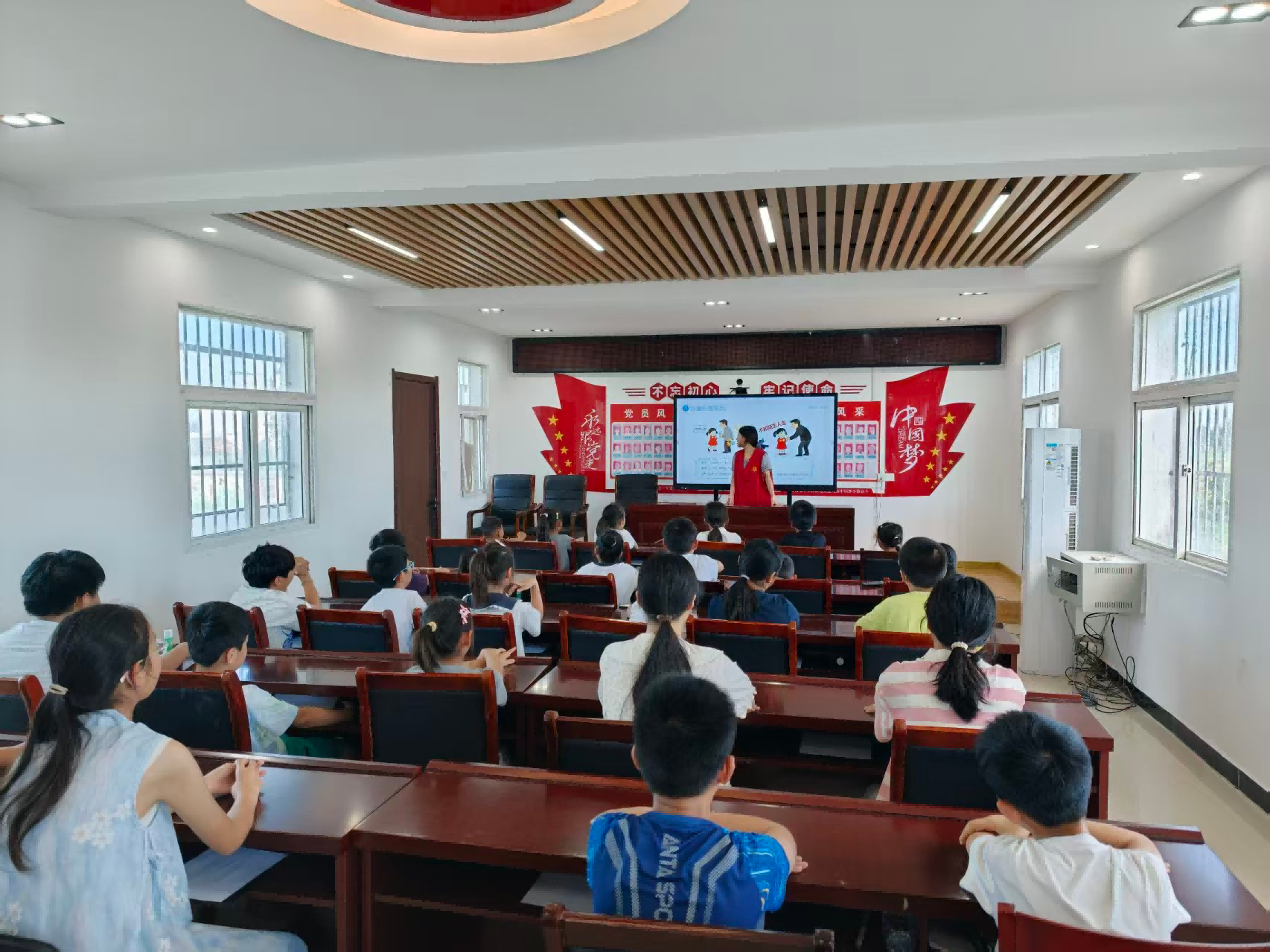 1785805746947564.png 任桥10(1).png