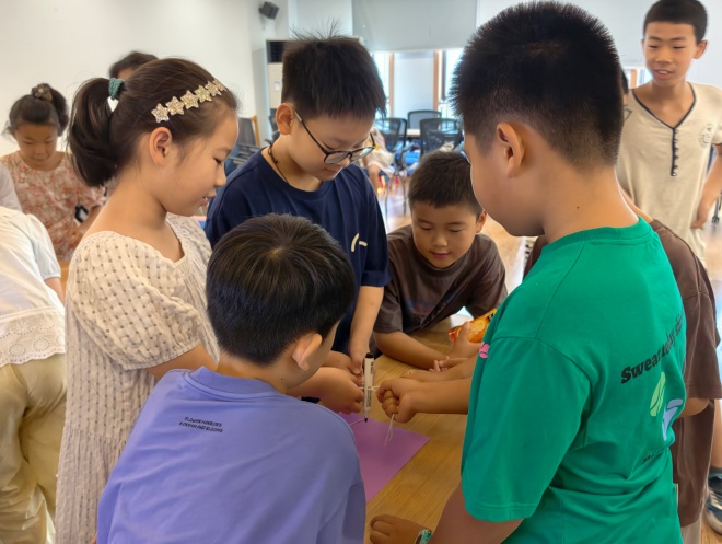 1785827953664799.jpg 同里镇东新社区:协作小达人 团队大挑战.jpg