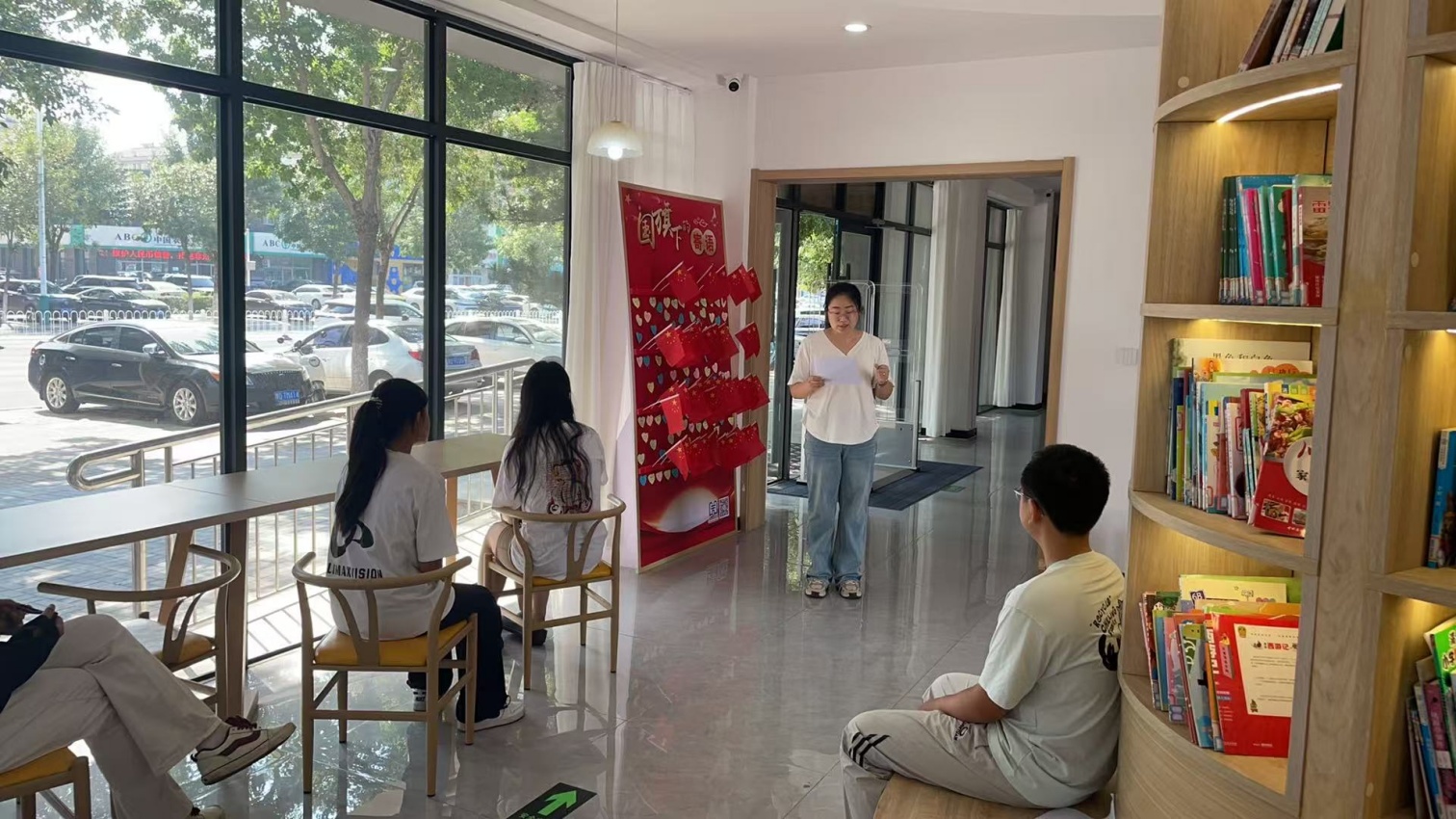 1786586876926539.jpg 西城街道紫辰社区关工委“少年儿童心向党,诵读启智伴成长”活动照片2_副本.jpg