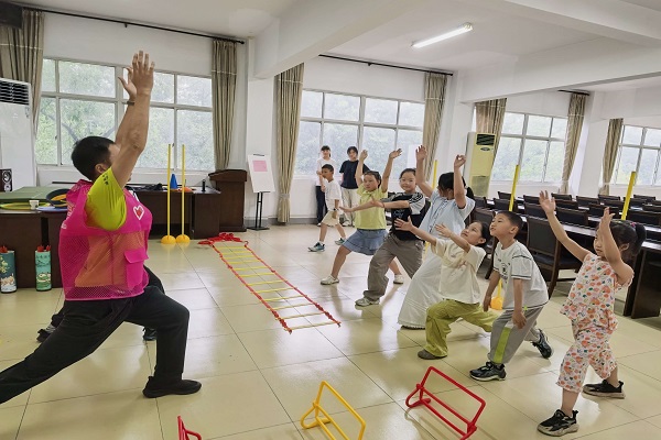 1787637587305699.jpg 【震泽镇】龙降桥村:盛夏逐梦结硕果 快乐成长再启航2.jpg