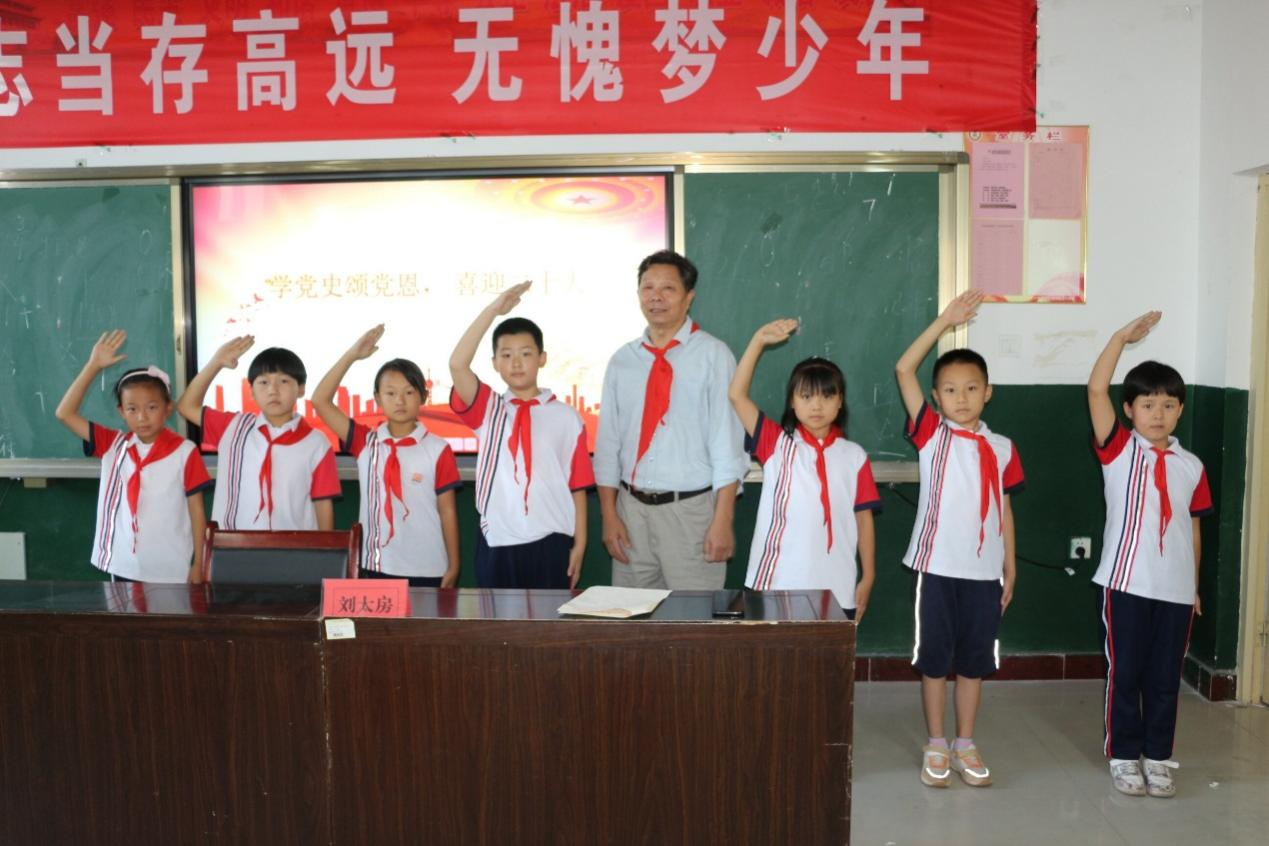1787907805198415.png 图片4.png