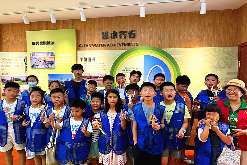 1788143014482718.png 江苏省南京市建邺区南苑街道虹苑社区开展“‘虹’毅少年”系列之“红色环保科普讲堂”仿生奥秘活动(4).png