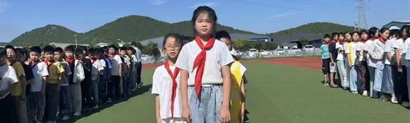 1788406677540020.jpg 02.jpg