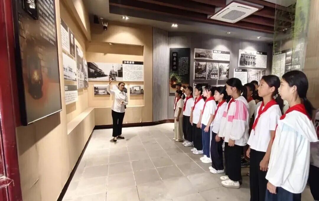刘中红1.jpg