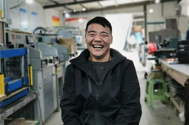 1788489635511618.jpg 陆鸿图片-3=.jpg