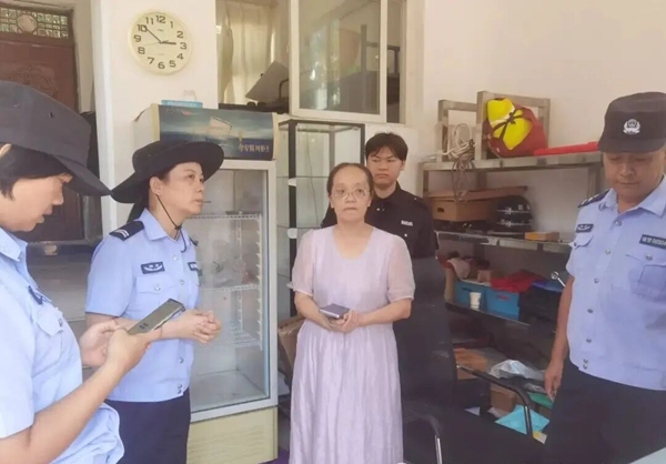 安全检查现场.jpg