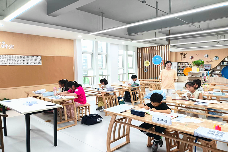1789296273652643.png 江苏省南京市建邺区沙洲街道莲花北苑社区“莲伴时光”四点半课堂开启新学期守护少年课后时光(1).png