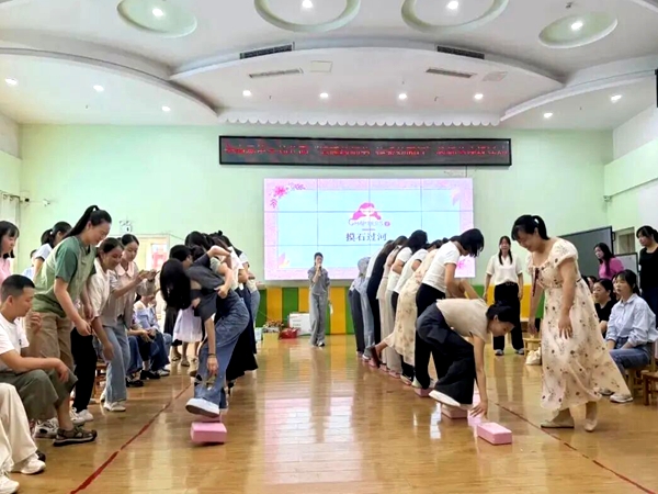1789354836670459.jpg 活动现场.jpg