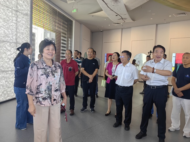 1789475477778262.jpg 全市关工委宣传工作研学活动在吴江举办.jpg