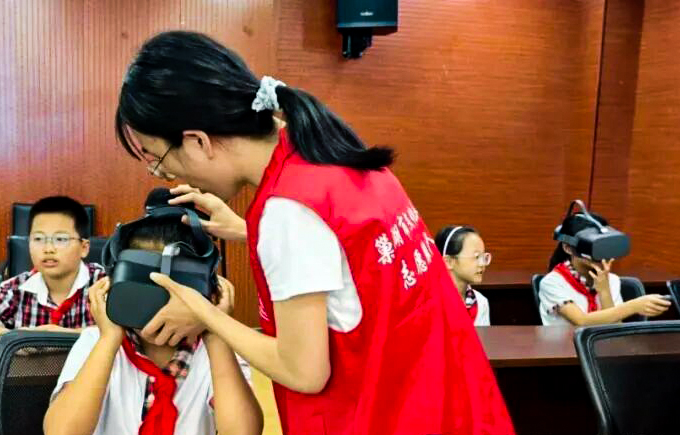 1789604311793007.jpg 光明小学1.jpg