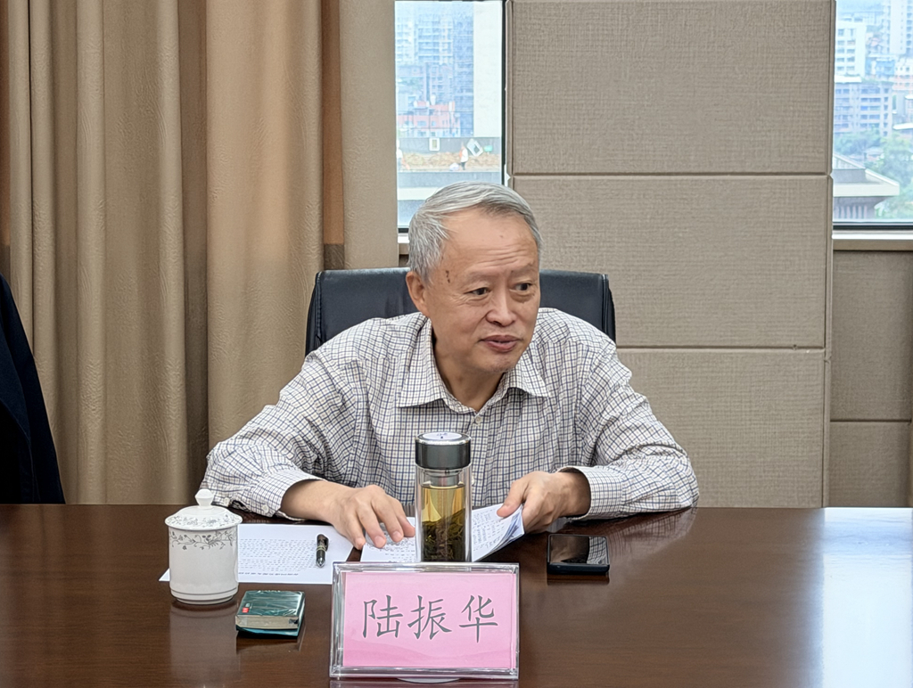 1789614305577527.jpg 陆主任调研八.jpg