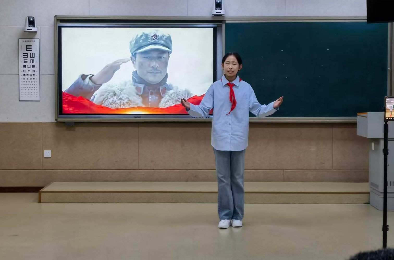 1789616701661572.jpg 山前学校关工委“赓续红色血脉,弘扬长征精神”主题演讲比赛活动照片2_副本.jpg