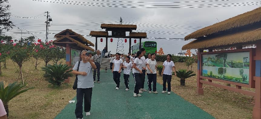 1789870546591579.jpg 图片2.jpg