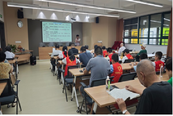 1789916188264664.jpg 松陵街道三村社区:礼敬至圣传经典 品读论语润童心2.jpg
