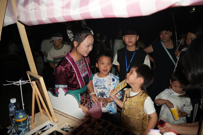 江陵街道】淞山社区开展“中秋月正圆 民族一家亲”民族文化艺术节活动2.jpg