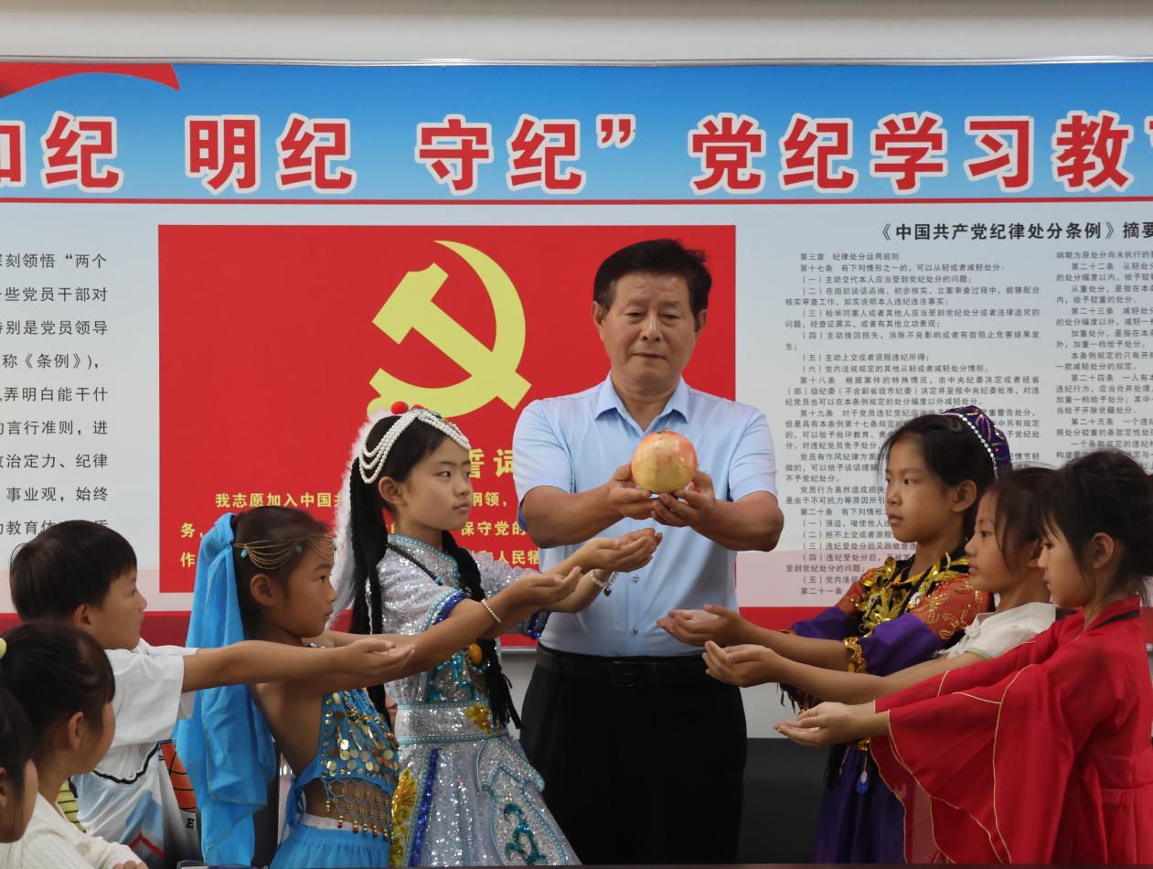 1790153192950124.jpeg 石榴2.jpeg