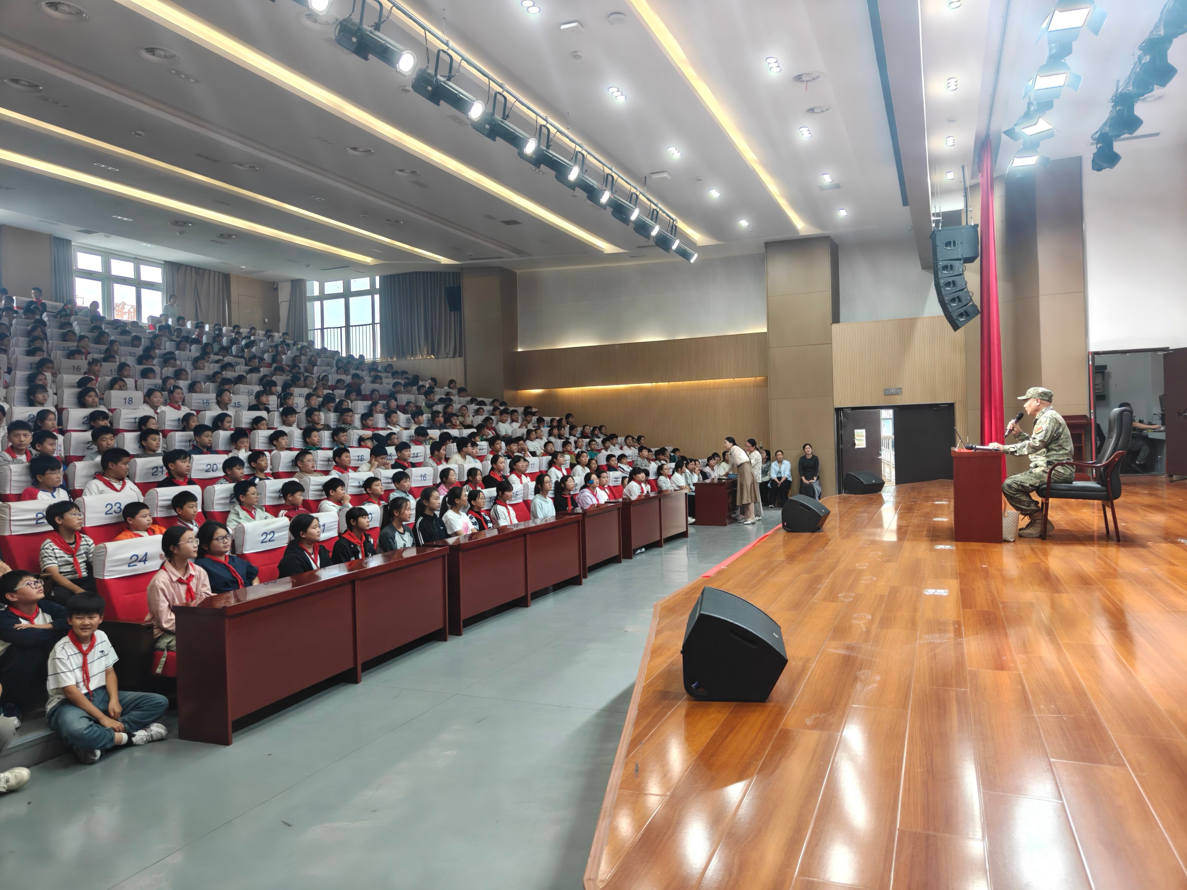1790726318256224.jpg 长征宣讲.jpg