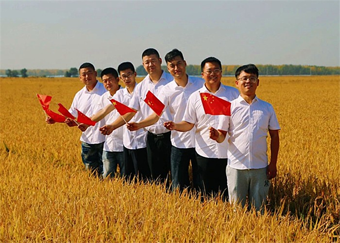 1791184148351533.jpg a24419cd4fa2284b12138b4e9dcae2ce_副本.jpg