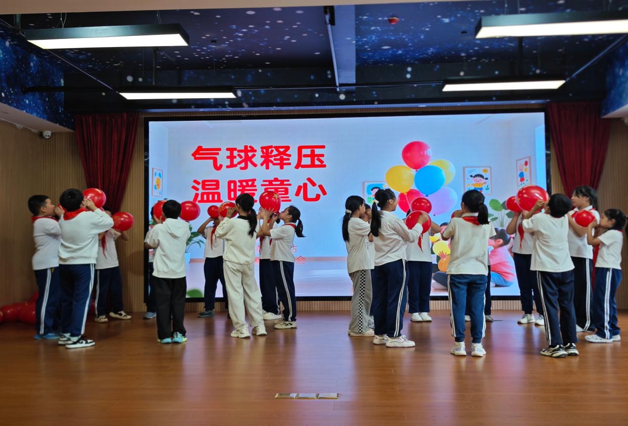 庆国庆2.jpg
