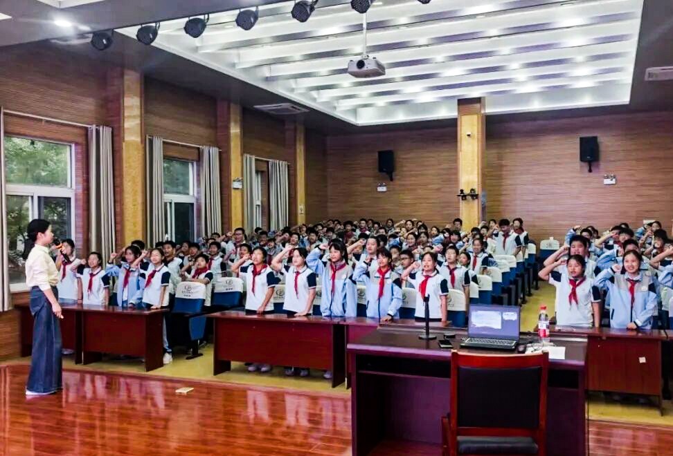 1791420002664265.jpg 团结路小学.jpg