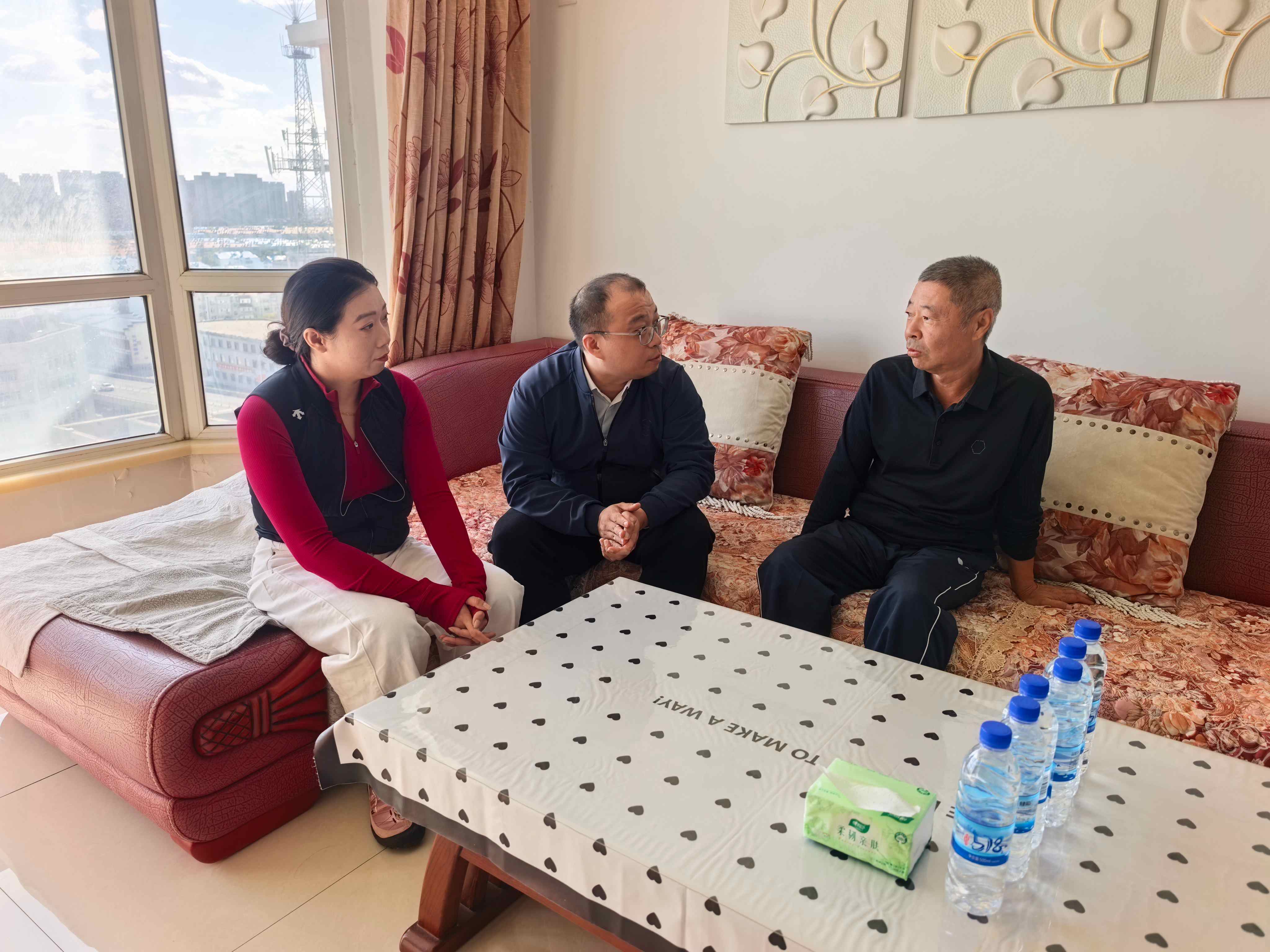 活动照片1  .jpg