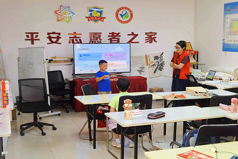 1791609370623213.jpg 江苏省南京市江宁区秣陵街道翠屏社区关工委开展“小小职业梦想家”职业启蒙课活动(3).jpg